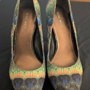 Nine West Green and Blue Artistic Heels